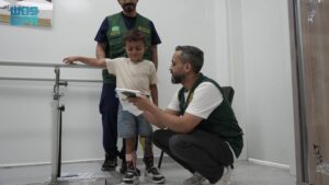 Read more about the article KSrelief provides prosthetic limbs to quake victims in Turkiye
